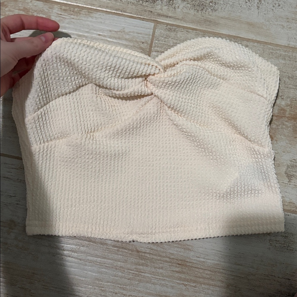 SHEIN Cream Textured Crop Top